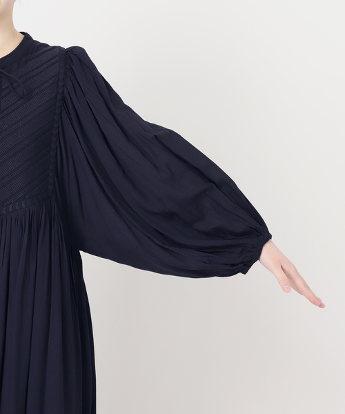 JOURNAL STANDARD(ジャーナルスタンダード)の「インディアクロスエンブロイダリーワンピース(ワンピース・レディース・ブラウン/ネイビー・FREE)」の20枚目の写真