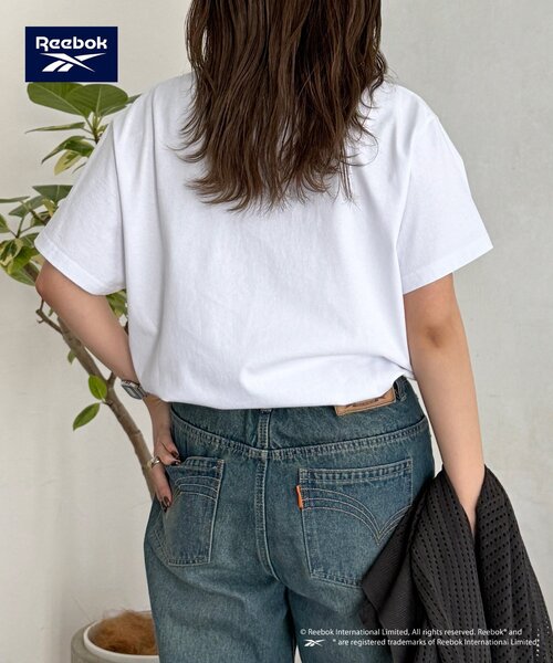 Reebok(リーボック)の「デニムワッペンT(Tシャツ/カットソー・レディース・ネイビー/ホワイト/ブラック・FREE)」の9枚目の写真