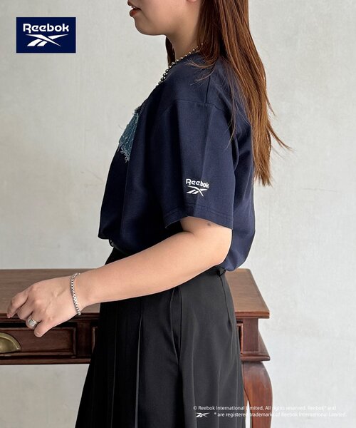 Reebok(リーボック)の「デニムワッペンT(Tシャツ/カットソー・レディース・ネイビー/ホワイト/ブラック・FREE)」の21枚目の写真