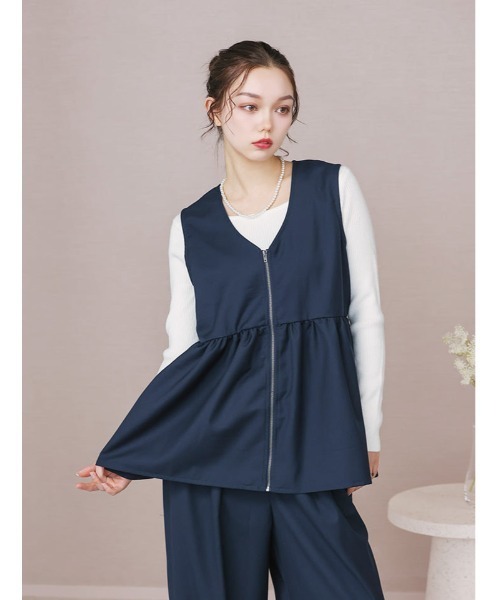 fifth（フィフス）の「【SETUP対応】ペプラムZIPベスト（ベスト・レディース・ベージュ/ネイビー/チャコールグレー・M）」の3枚目の写真