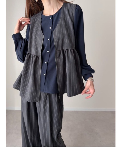 fifth（フィフス）の「【SETUP対応】ペプラムZIPベスト（ベスト・レディース・ベージュ/ネイビー/チャコールグレー・M）」の12枚目の写真