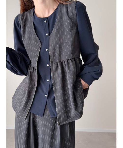 fifth（フィフス）の「【SETUP対応】ペプラムZIPベスト（ベスト・レディース・ベージュ/ネイビー/チャコールグレー・M）」の13枚目の写真