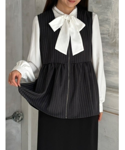 fifth（フィフス）の「【SETUP対応】ペプラムZIPベスト（ベスト・レディース・ベージュ/ネイビー/チャコールグレー・M）」の19枚目の写真