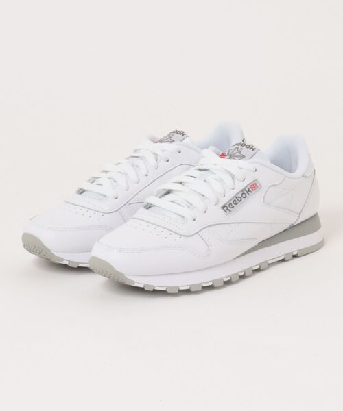 ASBee(アスビー)の「Reebok リーボック CLASSIC LEATHER レディースレザースニーカー(クラシックレザー) 107421 100008789 フットウェアホワイト/ピュアグレー3/ピュアグレー(スニーカー・レディース・ホワイト・24.0cm/23.5cm/25.0cm/24.5cm/23.0cm)」の1枚目の写真