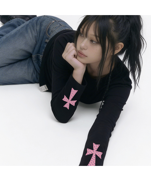 GRAVER（グレーバー）の「[ユニセックス]ドットクロスグレイブ ロングスリーブ 3カラー（Tシャツ/カットソー・レディース・チャコールグレー/ブラック/ホワイト・MEDIUM/LARGE）」の3枚目の写真
