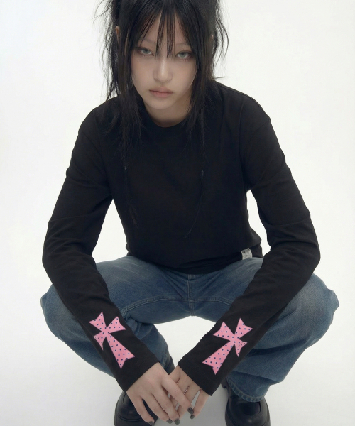 GRAVER（グレーバー）の「[ユニセックス]ドットクロスグレイブ ロングスリーブ 3カラー（Tシャツ/カットソー・レディース・チャコールグレー/ブラック/ホワイト・MEDIUM/LARGE）」の19枚目の写真
