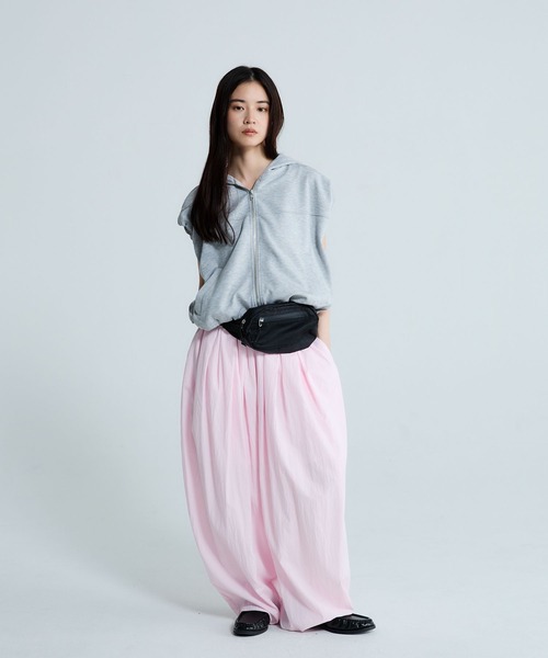 JEANASIS（ジーナシス）の「ボリュームタックバルーンパンツ/663469（カーゴパンツ・レディース・ピンク/ブラック/ホワイト・FREE）」の6枚目の写真