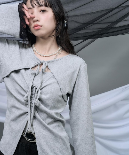 HARE（ハレ）の「【NANA×HARE】レイヤードリボンデザイントップス（Tシャツ/カットソー・レディース・グレー/ブラック・FREE）」の10枚目の写真