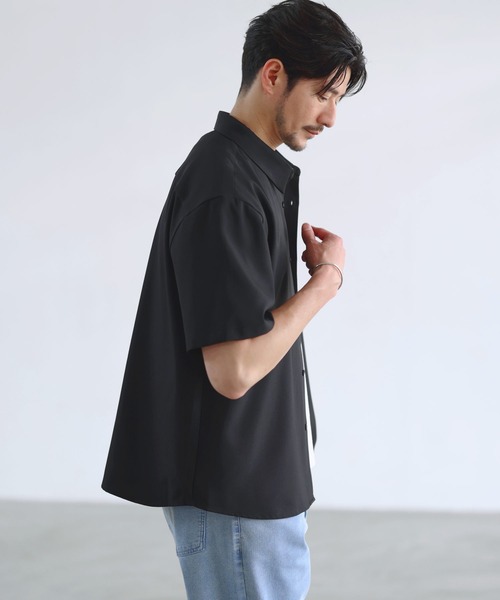 SPU(スプ)の「【セットアップ対応】【防シワ・防ピリング・接触冷感】機能性素材テックリネン半袖レギュラーカラーシャツ(シャツ/ブラウス・メンズ・ブラック/ナチュラル/ネイビー/チャコール・XL/L/M/S)」の22枚目の写真