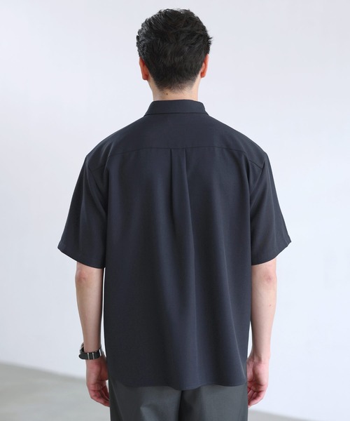 SPU(スプ)の「【セットアップ対応】【防シワ・防ピリング・接触冷感】機能性素材テックリネン半袖レギュラーカラーシャツ(シャツ/ブラウス・メンズ・ブラック/ナチュラル/ネイビー/チャコール・XL/L/M/S)」の14枚目の写真