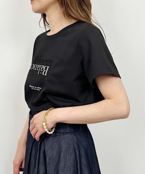 Lo-Fi(ローファイ)の「【WEB限定】エンボス箔プリントTシャツ(Tシャツ/カットソー・レディース・ブラック/カーキ/オフホワイト・M)」の14枚目の写真