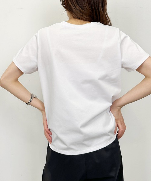Lo-Fi(ローファイ)の「【WEB限定】エンボス箔プリントTシャツ(Tシャツ/カットソー・レディース・ブラック/カーキ/オフホワイト・M)」の6枚目の写真