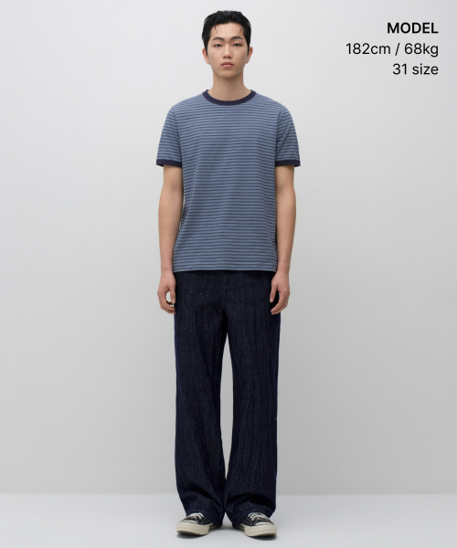 MUSINSA STANDARD（ムシンサスタンダード）の「クリーズワイドデニムパンツ [ディープインディゴ]（デニムパンツ・メンズ・その他・28/27/26/42/40/33/34/36/31/38/32/30/29）」の2枚目の写真
