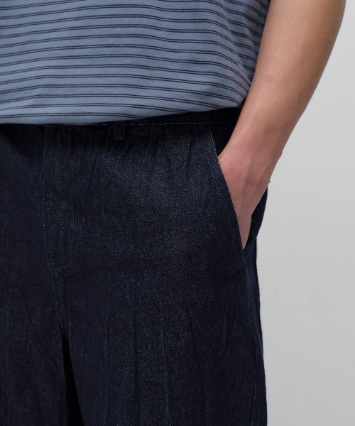 MUSINSA STANDARD（ムシンサスタンダード）の「クリーズワイドデニムパンツ [ディープインディゴ]（デニムパンツ・メンズ・その他・28/27/26/42/40/33/34/36/31/38/32/30/29）」の5枚目の写真