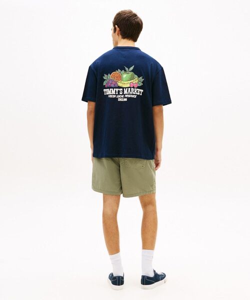 tommy jeans(トミー ジーンズ)の「リラックスノベルティショートスリーブTシャツ(Tシャツ/カットソー・メンズ・マルチ/ホワイト/ブラウン・X-LARGE/SMALL/X-SMALL/MEDIUM/LARGE)」の7枚目の写真