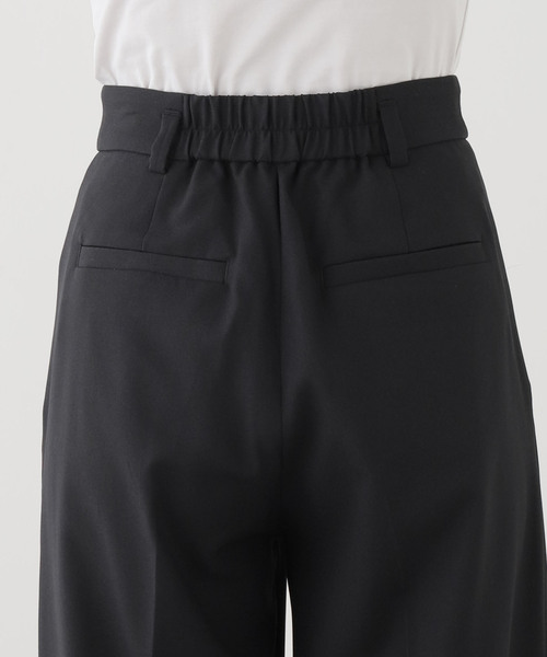 La TOTALITE（ラトータリテ）の「【洗える】タックポケットワイドパンツ（その他パンツ・レディース・ホワイト/ベージュ/ブラック・38/36）」の7枚目の写真