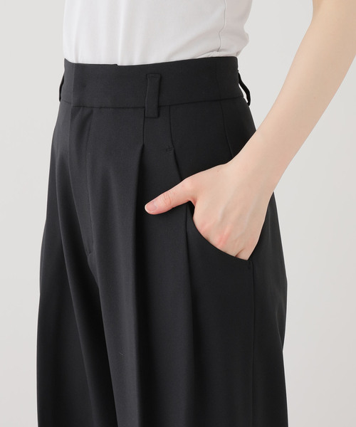 La TOTALITE（ラトータリテ）の「【洗える】タックポケットワイドパンツ（その他パンツ・レディース・ホワイト/ベージュ/ブラック・38/36）」の8枚目の写真