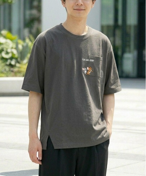 Tom&Jerry(トムアンドジェリー)の「【TOM & JERRY/トムとジェリー】アムンゼン胸ポケワンポイント刺繍半袖Tシャツ(UV/吸水速乾/接触冷感/対塩素加工)/ユニセックス(Tシャツ/カットソー・メンズ・スミクロ/ライトグレー/ホワイト/サックスブルー・LARGE/MEDIUM)」の16枚目の写真