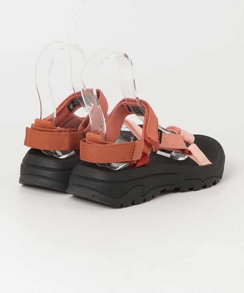 Teva(テバ)の「テバ Teva ハリケーン エックスエルティー3 HURRICANE XLT3(サンダル・レディース・サーモンピンク・23.0cm/24.0cm/25.0cm)」の2枚目の写真