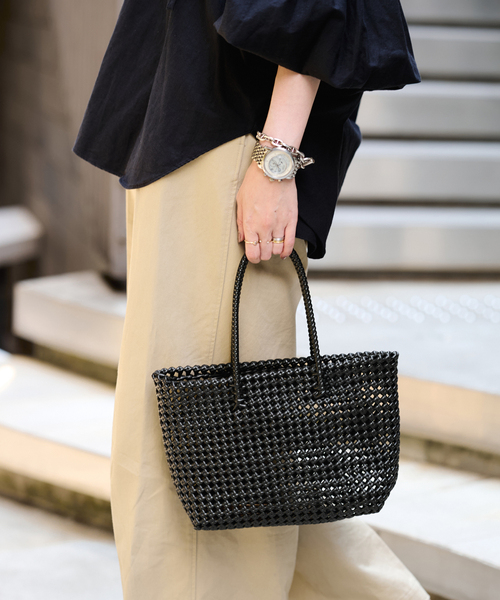 The Bagmati(ザバグマティ)の「THE BAGMATI/バクマティ PVC MESH M TOTE(トートバッグ・レディース・ブラック/ブラウン・FREE)」の5枚目の写真