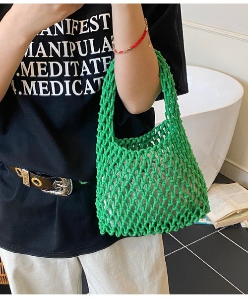 Ritzy（リッツィー）の「メッシュ編み コンパクトサイズのトートバッグ（トートバッグ・レディース・ブルー/グリーン/ホワイト/ブラウン/パープル/ブラック/イエロー/マスタード・FREE）」の5枚目の写真