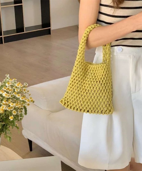 Ritzy（リッツィー）の「メッシュ編み コンパクトサイズのトートバッグ（トートバッグ・レディース・ブルー/グリーン/ホワイト/ブラウン/パープル/ブラック/イエロー/マスタード・FREE）」の8枚目の写真
