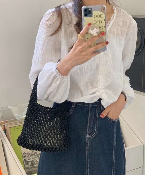 Ritzy（リッツィー）の「メッシュ編み コンパクトサイズのトートバッグ（トートバッグ・レディース・ブルー/グリーン/ホワイト/ブラウン/パープル/ブラック/イエロー/マスタード・FREE）」の4枚目の写真