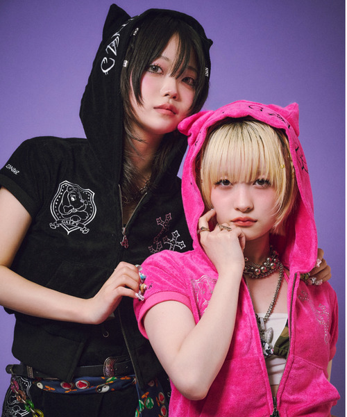 GALFY(ガルフィー)の「『GALFY/ガルフィー』VIVI★GALパーカー【Z】(パーカー・レディース・ブラック/ピンク・FREE)」の13枚目の写真