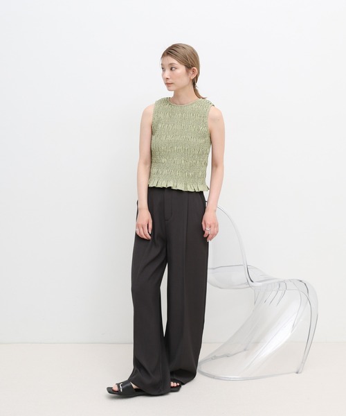 select MOCA(セレクトモカ)の「リネンライクシャーリングノースリーブトップス(タンクトップ・レディース・チャコール/ベージュ/カーキ・FREE)」の4枚目の写真