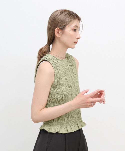 select MOCA(セレクトモカ)の「リネンライクシャーリングノースリーブトップス(タンクトップ・レディース・チャコール/ベージュ/カーキ・FREE)」の9枚目の写真