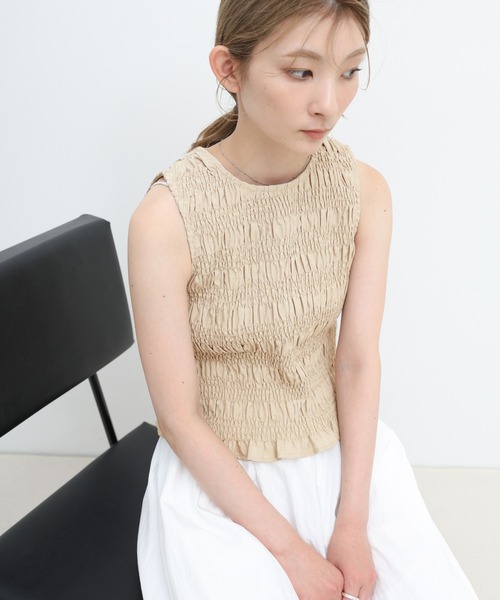 select MOCA(セレクトモカ)の「リネンライクシャーリングノースリーブトップス(タンクトップ・レディース・チャコール/ベージュ/カーキ・FREE)」の20枚目の写真