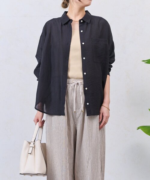 Jena espace merveilleux(ジェナ エスパスメルヴェイユ)の「シアーリラックスSH(シャツ/ブラウス・レディース・ブラック/ベージュ/オフホワイト・FREE)」の1枚目の写真
