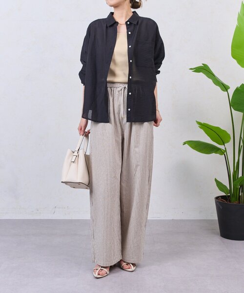 Jena espace merveilleux(ジェナ エスパスメルヴェイユ)の「シアーリラックスSH(シャツ/ブラウス・レディース・ブラック/ベージュ/オフホワイト・FREE)」の12枚目の写真