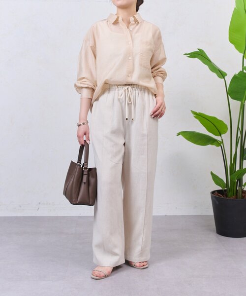 Jena espace merveilleux(ジェナ エスパスメルヴェイユ)の「シアーリラックスSH(シャツ/ブラウス・レディース・ブラック/ベージュ/オフホワイト・FREE)」の17枚目の写真