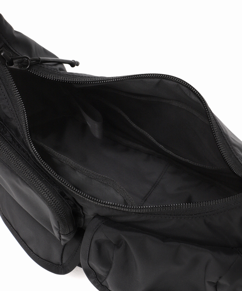 Spick & Span（スピックアンドスパン）の「《WEB限定 / 追加》BAICYCLON/バイシクロン 別注MULTI POCKET クロスボディー*（ショルダーバッグ・レディース・ブラック・FREE）」の8枚目の写真