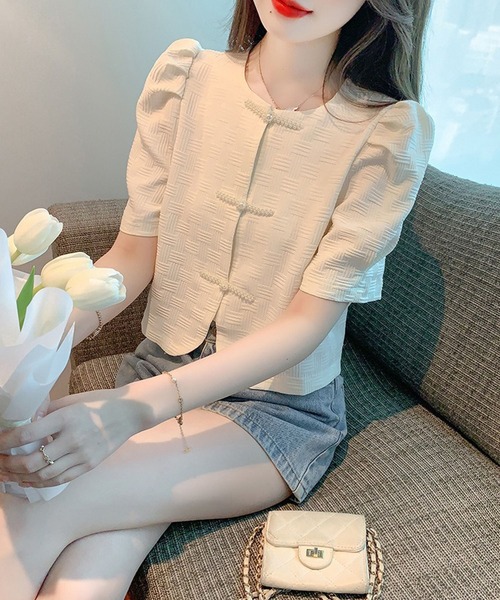Girly Doll(ガーリードール)の「チャイナデザインパフスリーブトップス(シャツ/ブラウス・レディース・ベージュ/ブラック・FREE)」の12枚目の写真