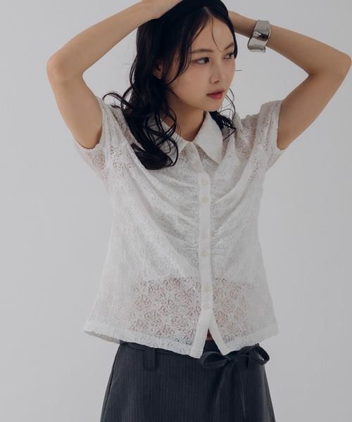 MUHET（ミュエータ）の「gather lace shirt / ギャザーレースシャツ（シャツ/ブラウス・レディース・ネイビー/オフホワイト/ライトグリーン・FREE）」の8枚目の写真