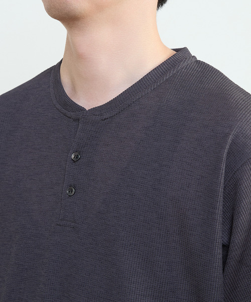 MEN'S MELROSE(メンズメルローズ)の「リランチェワッフルヘンリーネックTシャツ(Tシャツ/カットソー・メンズ・ネイビー/チャコールグレー/ライトグレー・3/4/2)」の8枚目の写真