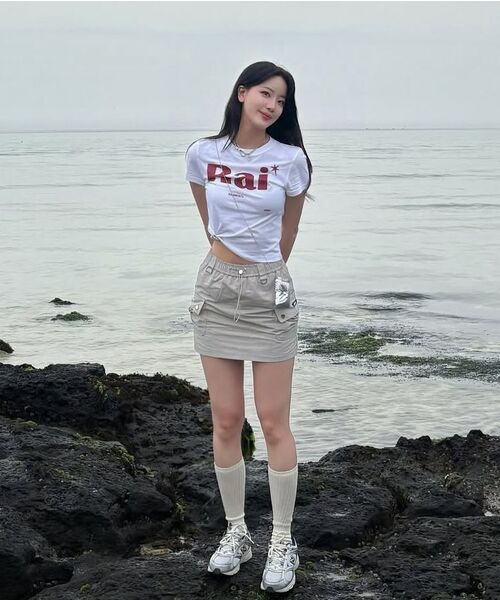 RAIMENT(レイメント)の「エッセンシャル RAI ロゴ ソリッド 半袖Tシャツ_ホワイト(Tシャツ/カットソー・メンズ・その他・MEDIUM/LARGE/X-LARGE/WS)」の7枚目の写真