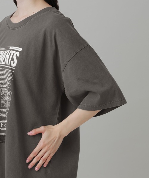 LAKOLE(ラコレ)の「ニュースペーパーTEE / 842249(Tシャツ/カットソー・レディース・オフホワイト/ライトブルー/チャコール・FREE)」の16枚目の写真