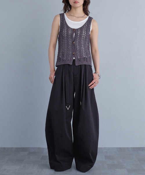 murea（ミュレア）の「トライアングルポイントデザインカーブパンツ（その他パンツ・レディース・アイボリー/ブラック・S/M）」の17枚目の写真
