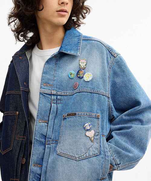 COACH(コーチ)の「【COACH | BRAIN DEAD】スプリット デニム ジャケット・リサイクル コットン(デニムジャケット・メンズ・ブルー系その他・MEDIUM/LARGE/SMALL)」の2枚目の写真