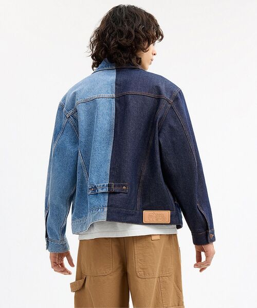 COACH(コーチ)の「【COACH | BRAIN DEAD】スプリット デニム ジャケット・リサイクル コットン(デニムジャケット・メンズ・ブルー系その他・MEDIUM/LARGE/SMALL)」の3枚目の写真