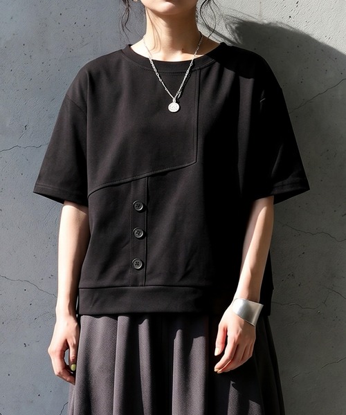 antiqua(アンティカ)の「アシンメトリー Tシャツ(Tシャツ/カットソー・レディース・ホワイト/ブラック/ダークグレー・ONESIZE)」の10枚目の写真