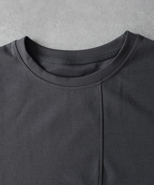 antiqua(アンティカ)の「アシンメトリー Tシャツ(Tシャツ/カットソー・レディース・ホワイト/ブラック/ダークグレー・ONESIZE)」の18枚目の写真