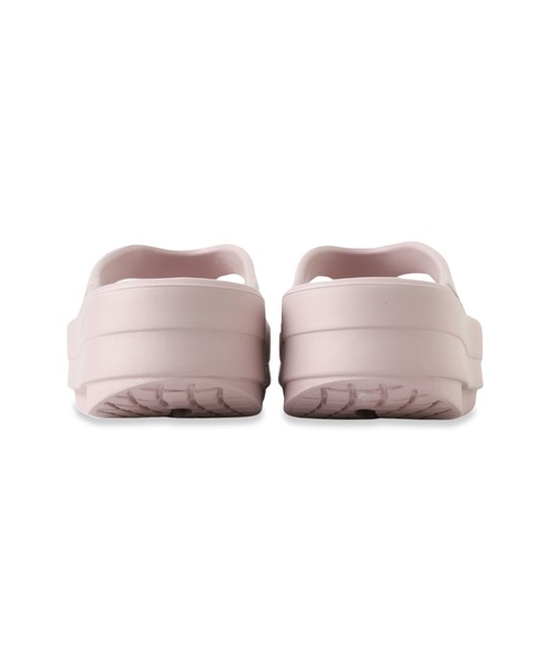 Droite lautreamont(ドロワットロートレアモン)の「【OOFOS】Oomega(ウーメガ)(サンダル・レディース・ベージュ/ピンク/ブラック・24.0cm/23.5cm)」の18枚目の写真