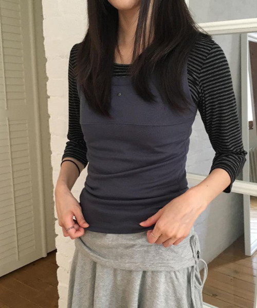 VIVID LADY(ビビッドレディー)の「スタッズ リブタンクトップ ノースリーブトップス(タンクトップ・レディース・チャコールグレー/ブラック/アイボリー・FREE)」の18枚目の写真