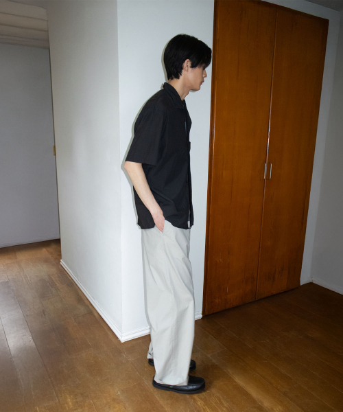 BLANKROOM(ブランクルーム)の「チリングポロニット_CAFÉ(シャツ/ブラウス・メンズ・その他・1/2/4/3)」の3枚目の写真