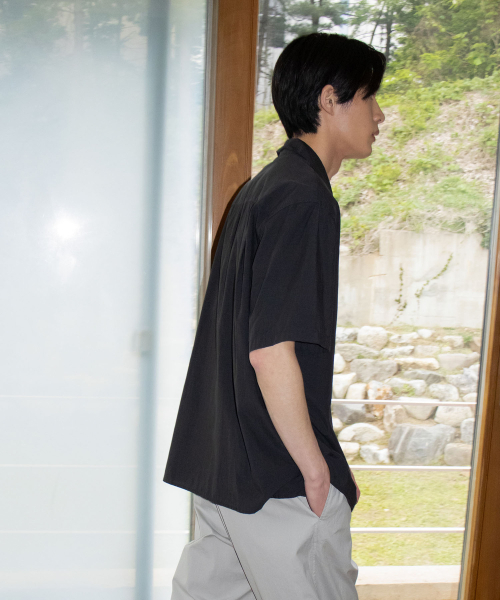 BLANKROOM(ブランクルーム)の「チリングポロニット_CAFÉ(シャツ/ブラウス・メンズ・その他・1/2/4/3)」の6枚目の写真