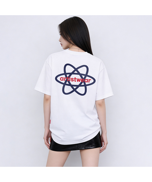 ARTISTWEAR（アーティストウェア）の「[ATW] アトムスター 半袖Tシャツ - 2COLOR（Tシャツ/カットソー・レディース・ブラック/ホワイト・XXXX-LARGE/XX-LARGE/X-LARGE/LARGE/MEDIUM/SMALL）」の2枚目の写真